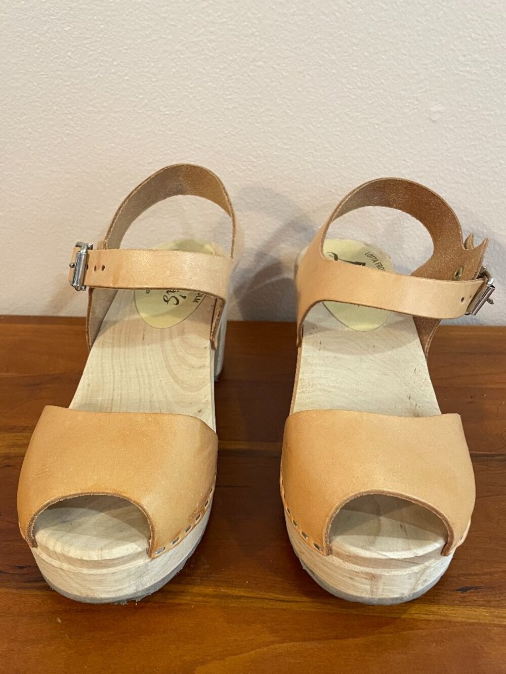 Lotta Tan Leather Peep Toe Clogs Size 38 / 7.5 - Picture 4 of 6